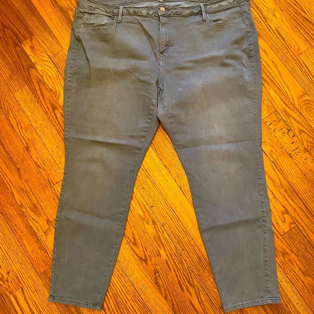 a.n.a. Gray Jeggings